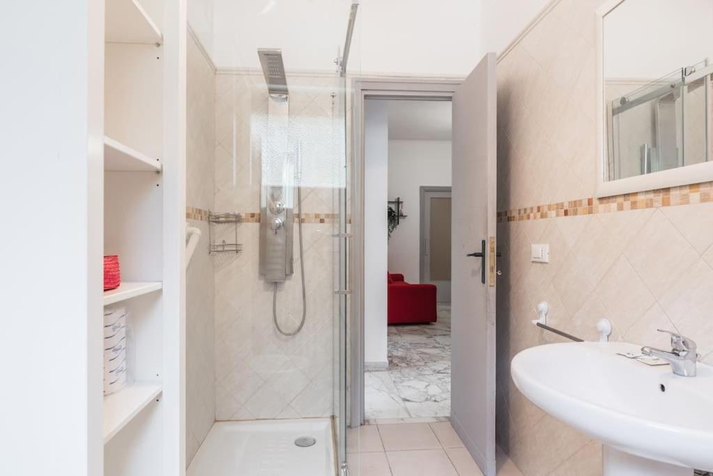 F&f San Peter Apartamento *